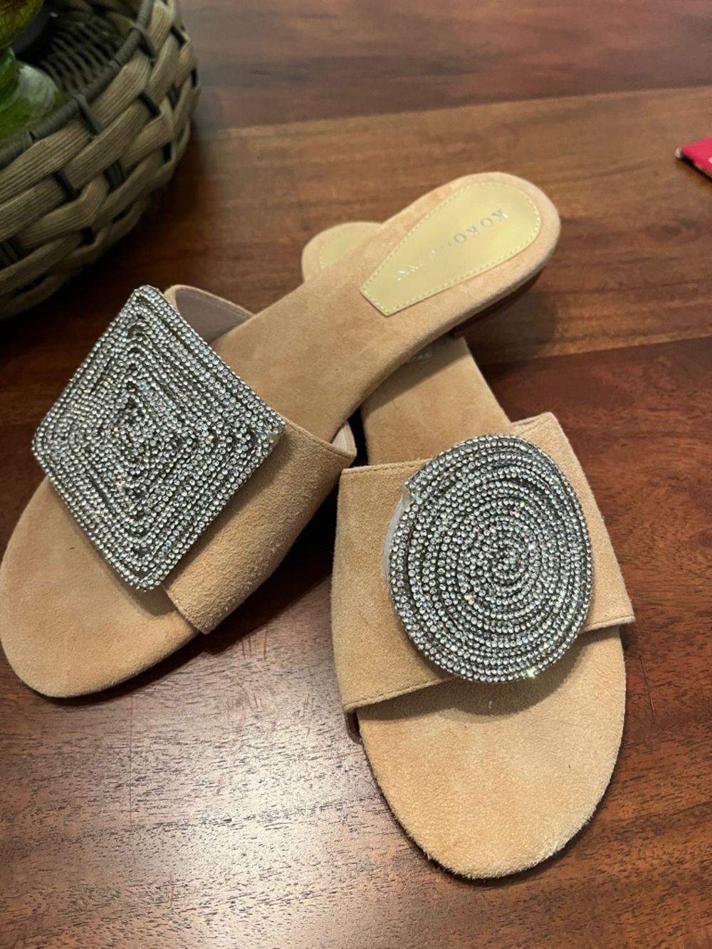 KOKO + PALENKI DINA SUEDE SLIDE SANDALS SILVER EMBELLISHMENT SIZE 9.5 nwot - Picture 3 of 5